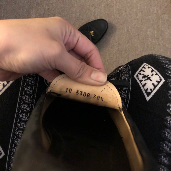 COPY - Authentic Prada loafers - Picture 3 of 3